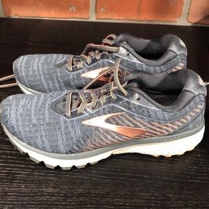 Brooks Ghost 12 size 8